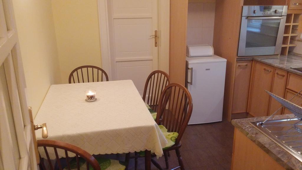 Traveler'S Hostel & Apartments Beograd Ngoại thất bức ảnh